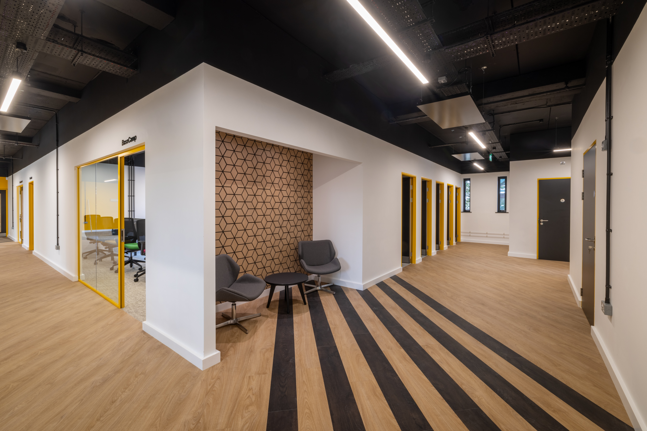 Completed interior fit-out at The Business Hive in Grimsby by Lincs Interiors